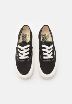 Vans AUTHENTIC VR3 UNISEX - Sneaker Low - Black/marshmallow -Kleidung Rabatte Geschäft 0a3cd219c23147148618c9a3067311d2