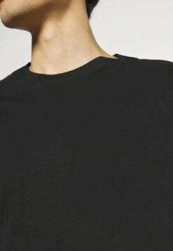 Pier One Nachtwäsche Set - Black 9 Pier One Nachtwäsche Set - Black -Kleidung Rabatte Geschäft 2d7a3bf373434ec99530f26b5c489aa6