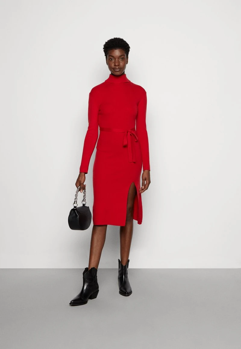 Anna Field ROLLKRAGEN RIPP MINI STRICKKLEID MIT GÜRTEL - Strickkleid - Red 2 Anna Field ROLLKRAGEN RIPP MINI STRICKKLEID MIT GÜRTEL - Strickkleid - Red – Bild 2