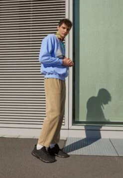 YOURTURN UNISEX - Sneaker Low - Black -Kleidung Rabatte Geschäft 43dd2faee791492bb175bbee0872326d