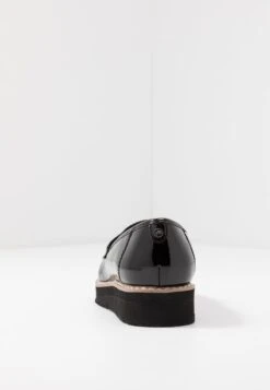 Slipper - Black -Kleidung Rabatte Geschäft 46cee04a46f940d3b10a6a7a9deb9adc