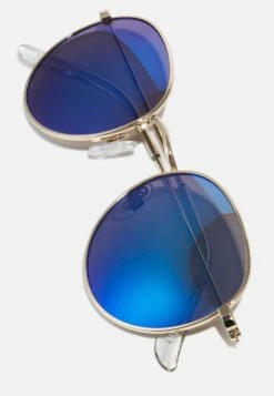 Pier One UNISEX - Sonnenbrille - Gold-coloured/blue -Kleidung Rabatte Geschäft 58667f5b91e7429a83a0090b1de6725c