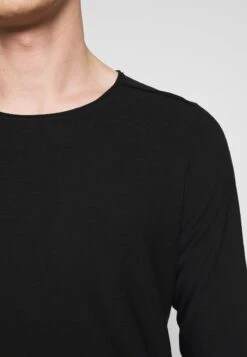 DRYKORN RIK - Strickpullover - Black -Kleidung Rabatte Geschäft 599c0a1b544e42ab91f5262254c8a933