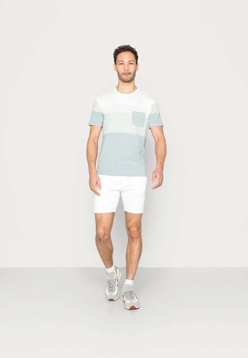 Pier One 2 PACK - Shorts - Black/white 1 Pier One 2 PACK - Shorts - Black/white