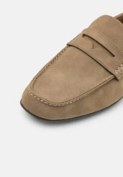 Pier One UNISEX - Mokassin - Beige -Kleidung Rabatte Geschäft 63ecea7199cf49cbbdcbef186378d3a2