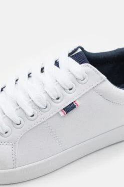 Pier One Sneaker Low - White -Kleidung Rabatte Geschäft 8c95685700f845bf82458695fc2d40fb