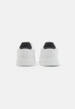 Pier One UNISEX - Sneaker Low - White -Kleidung Rabatte Geschäft 93389823d7c54ea3baab2e6817d7366e