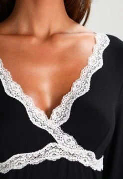 Anna Field HEIDI LONG SLEEVES VISCOSE NIGHTDRESS - Nachthemd - Black -Kleidung Rabatte Geschäft 9cbb26f39b384778a8a395532fe9436b