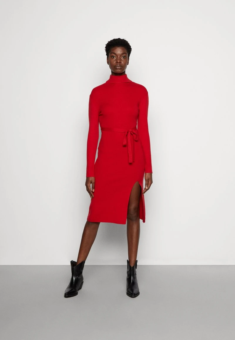 Anna Field ROLLKRAGEN RIPP MINI STRICKKLEID MIT GÜRTEL - Strickkleid - Red 1 Anna Field ROLLKRAGEN RIPP MINI STRICKKLEID MIT GÜRTEL - Strickkleid - Red