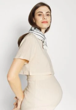 TOP SKIRT SET - Bleistiftrock - 003 - Off-white -Kleidung Rabatte Geschäft af0b503f31c24a2a8f02924ebcf2b518