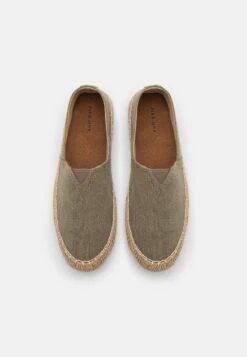 Pier One Espadrille - Brown -Kleidung Rabatte Geschäft b8b6a1b5c8f4462e91558b6bd6046520