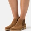 Pier One LEATHER - Ankle Boot - Brown