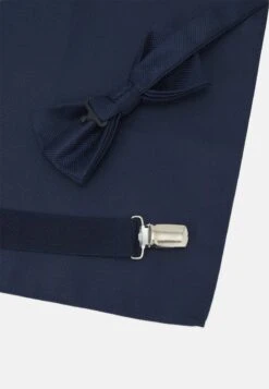 Pier One SET - Sonstige Accessoires - Dark Blue 11 Pier One SET - Sonstige Accessoires - Dark Blue -Kleidung Rabatte Geschäft c2b7d8a84046495a808433be18c99432