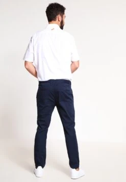 Pier One SLIM FIT CHINO - Chino - Dark Blue -Kleidung Rabatte Geschäft d781d37eda76425a93e9a0a3b37f56fe