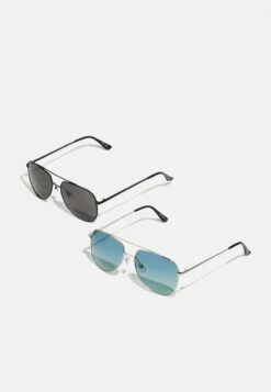 Pier One 2 PACK - Sonnenbrille - Black/blue -Kleidung Rabatte Geschäft e0eac7f8f57c4585b786e354fd010712 1