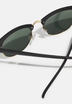 Pier One UNISEX - Sonnenbrille - Black/green -Kleidung Rabatte Geschäft e1f96fdeaeb540b5afa394ab48bca716