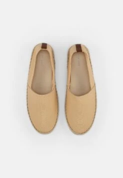 Pier One RENA ESPADRILLE UNISEX - Espadrille - Beige -Kleidung Rabatte Geschäft ee8bede9139e442b9465d505e9097d21
