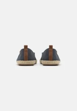 Pier One UNISEX - Espadrille - Dark Grey 8 Pier One UNISEX - Espadrille - Dark Grey -Kleidung Rabatte Geschäft f42f2547f3174953925ae2af649d0ca0
