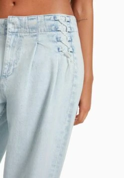 BERSHKA WIDE LEG 90S TIE - Jeans Straight Leg - Light Blue -Kleidung Rabatte Geschäft f4abe970aea24ccbbd3de1d89068d734