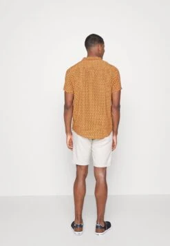 Pier One LINEN BLEND DRAWCORD SHORTS - Shorts - Beige -Kleidung Rabatte Geschäft fd65d1e3000a44b5a0c7031a30758b26